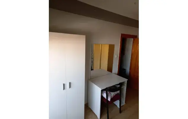 Alquiler Apartamento 2 Dormitorios Almeria 3-24 Meses