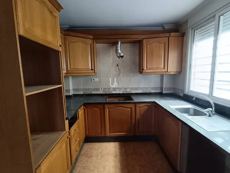 Casa en Venta Catral 3 Dormitorios 2 Banos Garaje