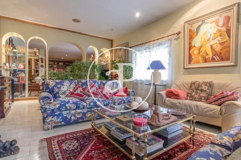 Casa en Venta en Valdemarin 760m2 3 Viviendas