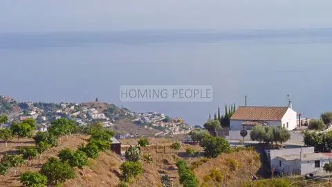 Casa-Villa de 5 Dormitorios en venta Almuñécar, España