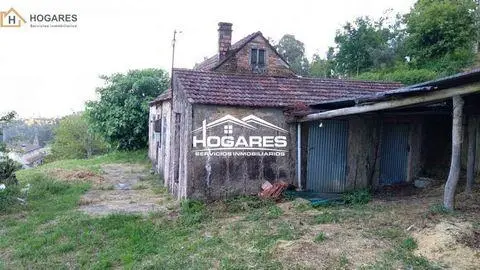 Casa de Piedra a Reformar en Mos con Terreno y Vistas