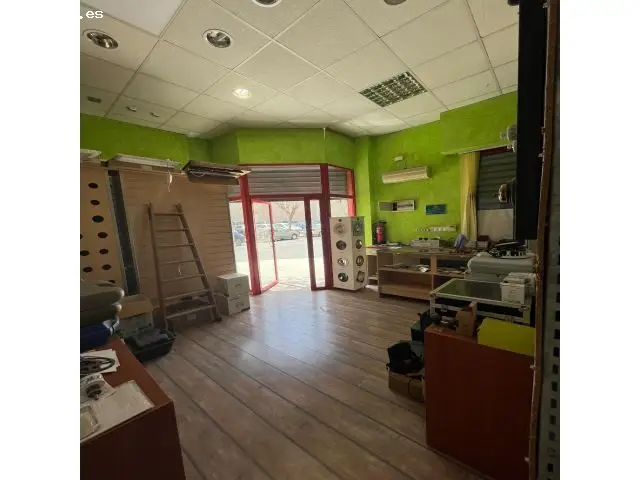 Local Comercial en Venta Novelda Ideal Vivienda o Negocio