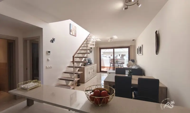 Atico en Venta San Juan de los Terreros con Piscina y Vistas al Mar