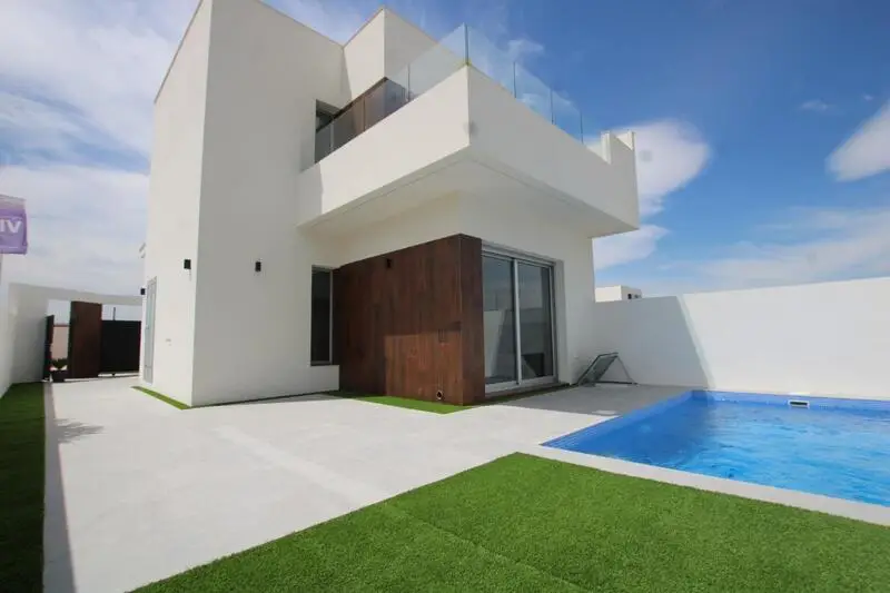 Villa en Venta San Fulgencio 3 Dormitorios Piscina Privada