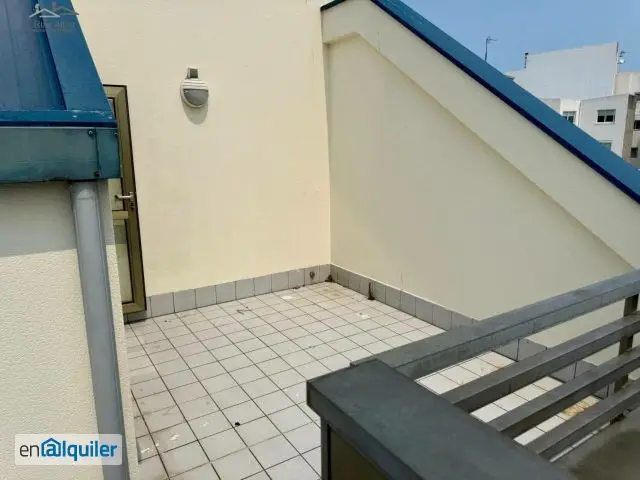 Alquiler Atico con Terraza en Riazor Ciudad Escolar