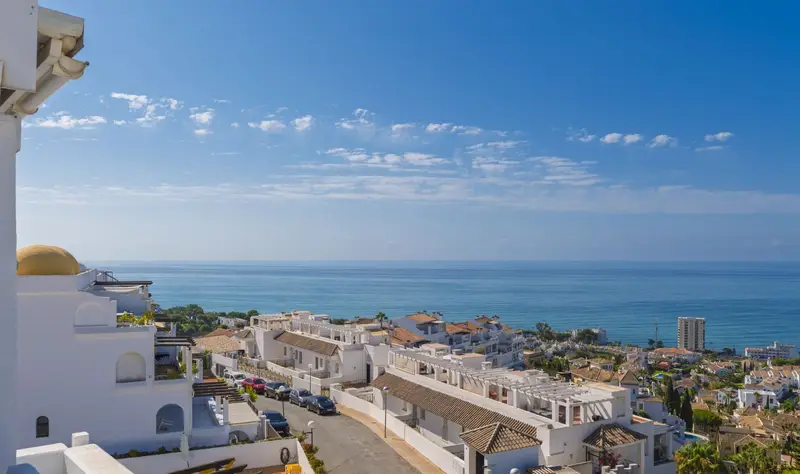 Atico en venta en Mijas Costa 3 dormitorios 2 banos terraza vistas al mar