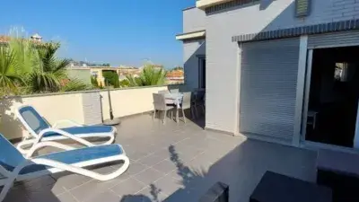 Casa Adosada en Oliva con Piscina Cerca de la Playa