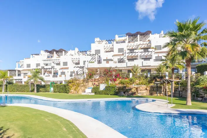 Apartamento 2 Dormitorios en Venta Estepona Sunset Golf