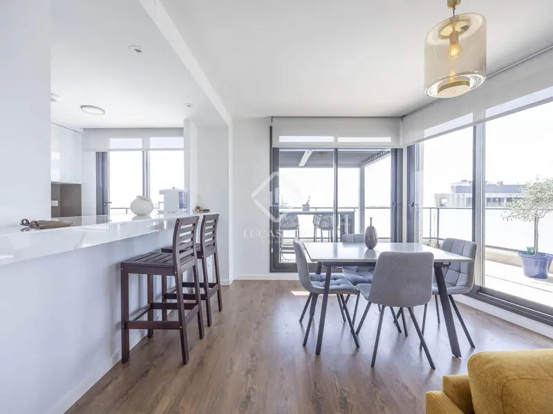 Ático en venta en Las Moreras Valencia con vistas al mar