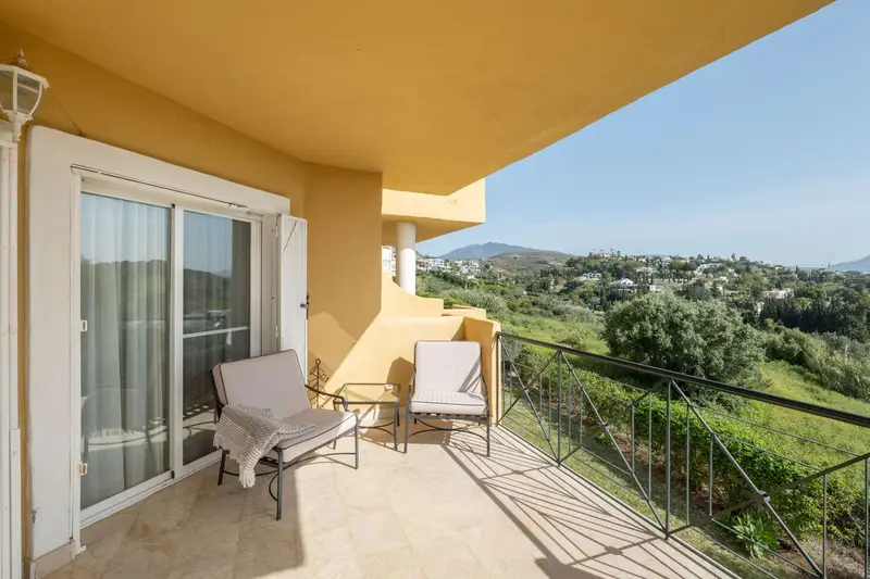 Apartamento 2 Dormitorios Alquiler Estepona