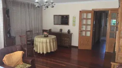 Casa pareada en venta en Riós