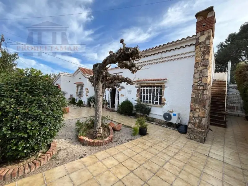 Chalet en Venta Miami Playa Cerca del Mar 234m2