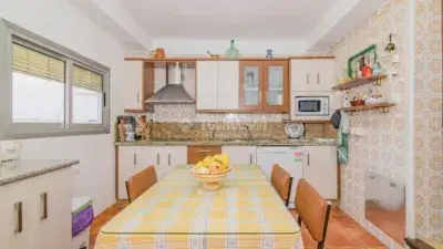 Casa pareada en venta en Calle de Ramón y Cajal