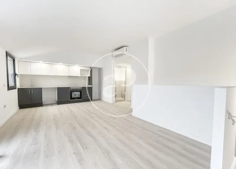 Ático Dúplex de Lujo en Terrassa con Calificación Energética A