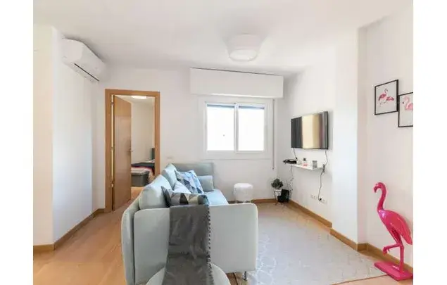 Alquiler Apartamento 2 Habitaciones Sagrada Familia Barcelona