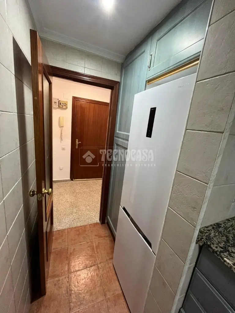 Piso en Venta Montequinto 3 Dormitorios 1 Baño