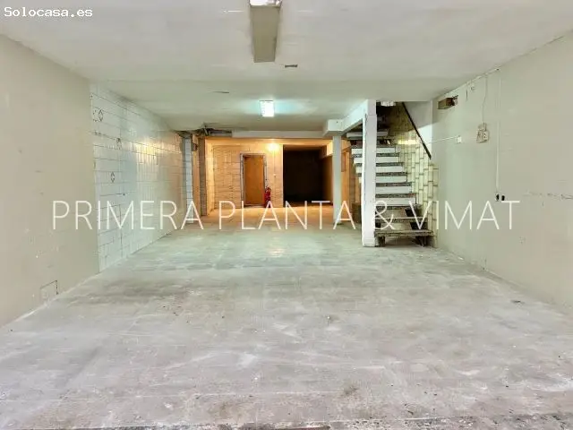 Local Comercial 135m2 con Patio y Sotano