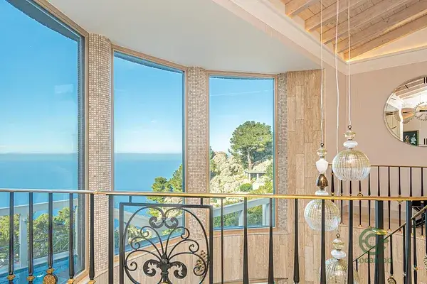 Villa de Lujo en Valldemossa con Vistas al Mar