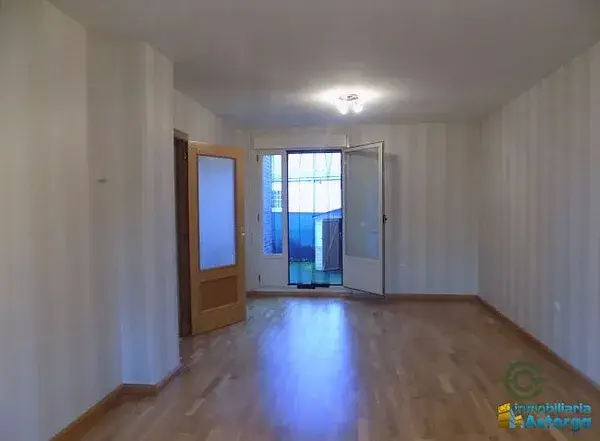 Adosado en Leon Astorga con Jardin y Garaje