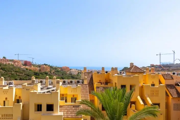 Apartamento en venta en La Duquesa 2 dormitorios 2 baños