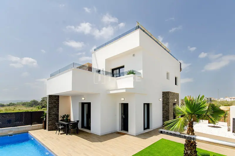Villas de Lujo con Piscina en Bigastro Campo de Golf