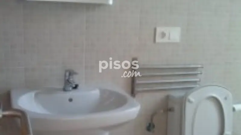 Piso en venta en Ares