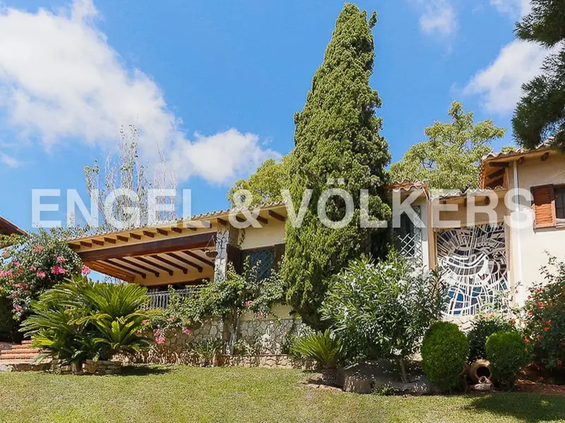Chalet en Peñiscola con Piscina y Pista de Tenis