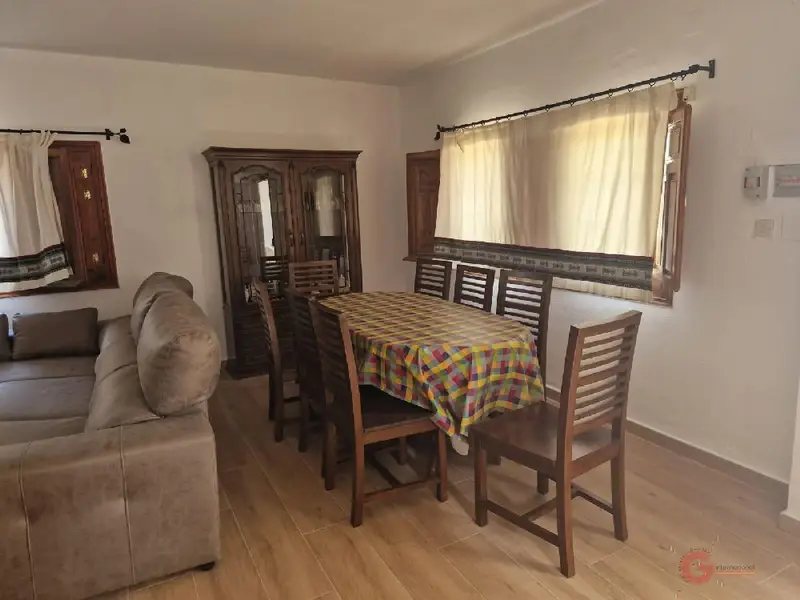 Chalet con Piscina en Orgiva 5 Dormitorios Gran Jardin