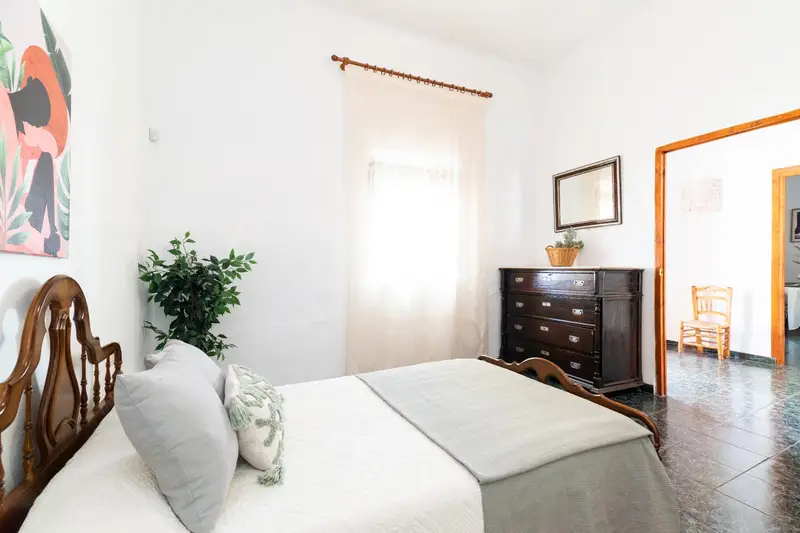 Casa en Zujaira con Patio y Altillo - Ideal para Parejas