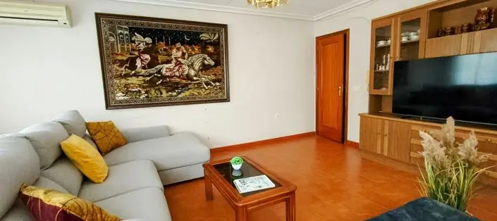 Apartamento 4 Dormitorios en La Romana Alicante Costa Blanca