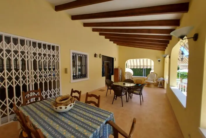 Villa de 4 Dormitorios en Almoradi Costa Blanca