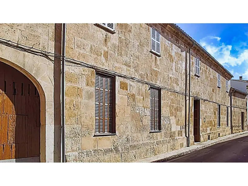 Casa en Venta en Muro Mallorca con Licencia Vacacional