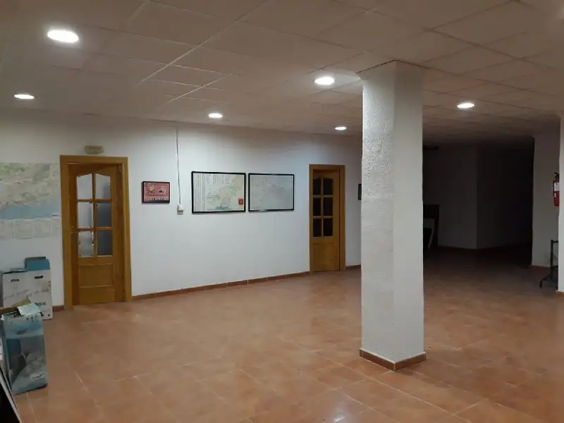 Venta Local Comercial Constitución Granada
