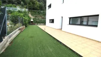 Chalet en Venta Bigues i Riells 356m2 con Piscina y Jardin
