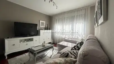 Piso en Venta en Urbanizaci	ón Privada Cerca de la Playa