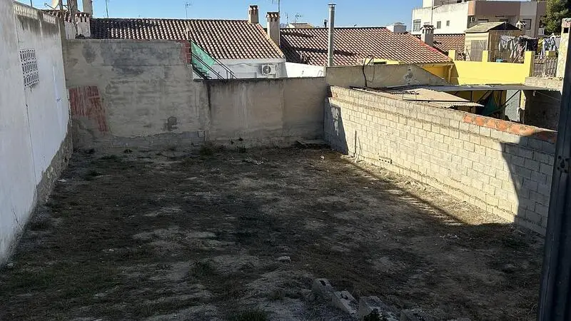 Solar en Venta Benijofar 200m2