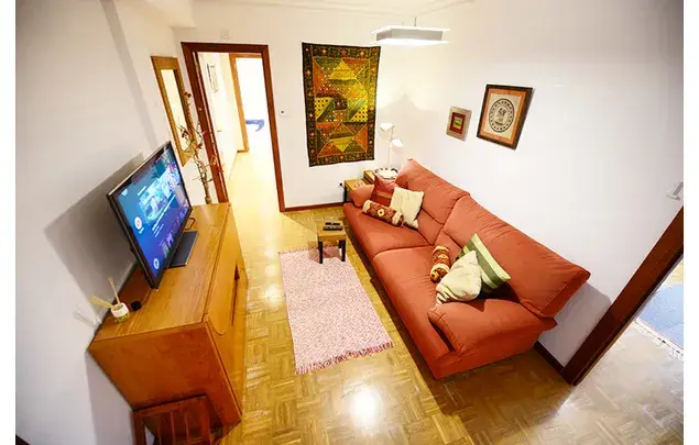 Habitacion 90m2 Bilbao Estancia Media Larga