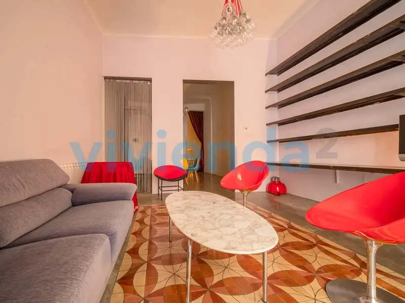 Piso en venta Embajadores Madrid 120m2 reformado