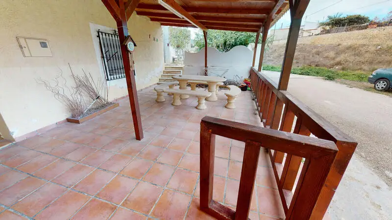 Casa Cueva Reformada en Monovar