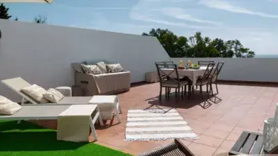 Apartamento en Marbella con Vistas al Mar Alquiler Larga Temporada