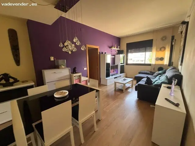Piso en Venta en Santa Margarida Els Monjos 3 habitaciones terraza 80m2