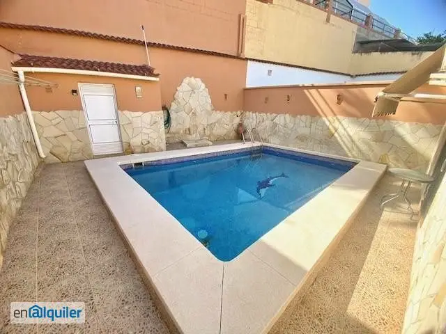 Alquiler 3 Habitaciones Chalet Puerto de la Torre Malaga
