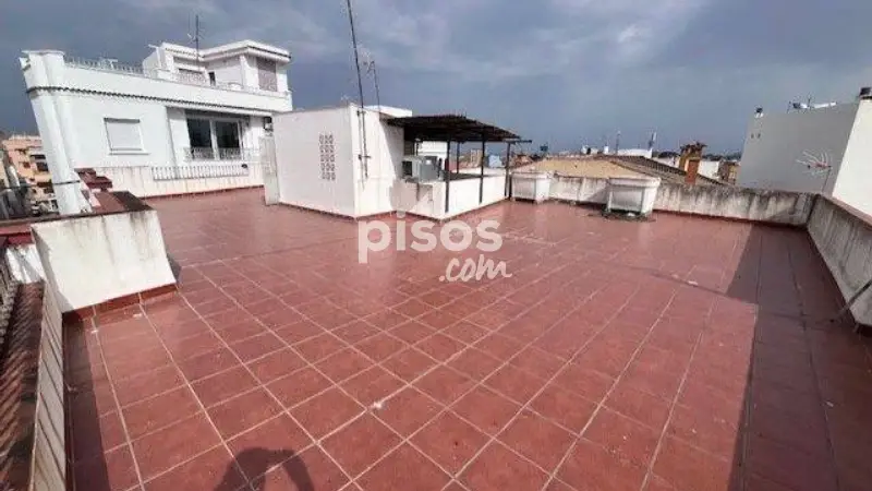 Edificio en Venta San Isidro Dos Pisos Garaje Azotea