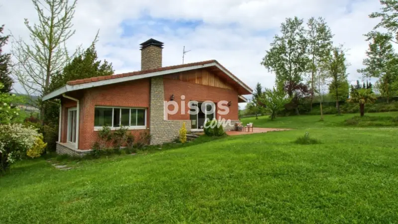 Chalet en venta en Calle La Serna