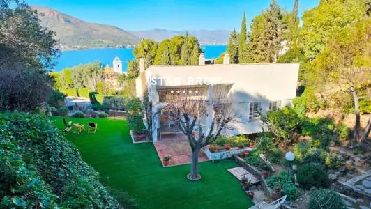 Casa en Port de la Selva con Vistas al Mar y Jardin