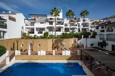 Atico Duplex 2 Dormitorios Marbella Vistas al Mar