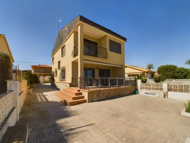 Casa de Playa 4 Dormitorios Los Urrutias
