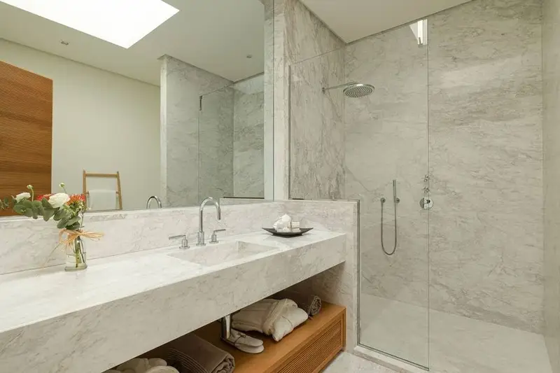 Villa de Lujo en Finca Cortesin: Golf, Spa y Vistas al Mar