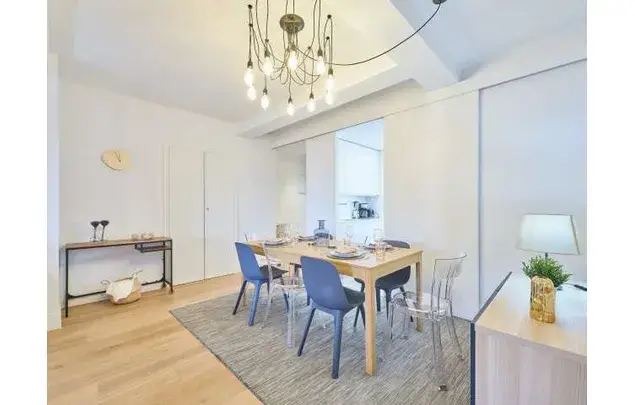 Rent 3 bedroom apartment of 117 m² in Madrid