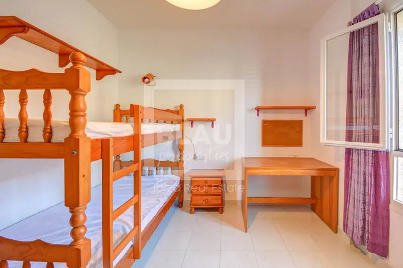 Piso en venta Sant Antoni de Portmany Ibiza para reformar